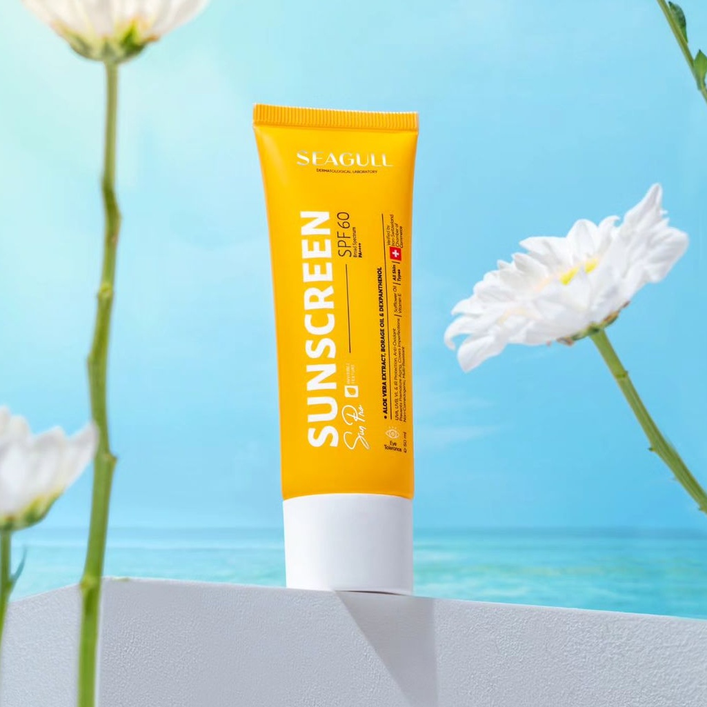 کرم ضد آفتاب بدون رنگ سی گل SPF 60 مدل 314 ‌مناسب برای انواع پوست حجم 50 میلی‌لیتر